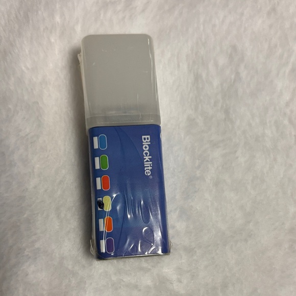 Blocklite LED Flashlight Attachment - Picture 3 of 3